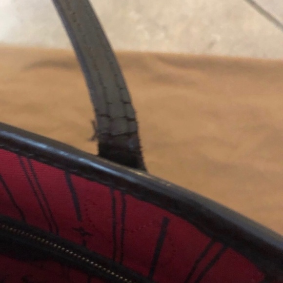 Authentic Louis Vuitton Damier ebene Neverfull PM - Picture 5 of 7